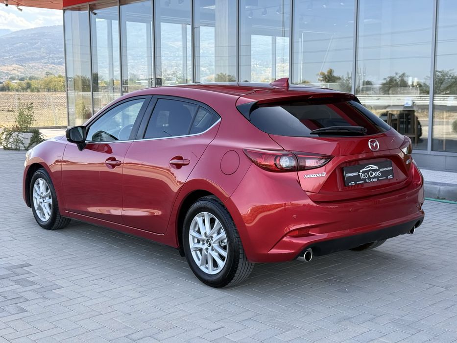 Mazda 3 2.0i 120к.с Skyactiv / Facelift / Avtomat / Keyless