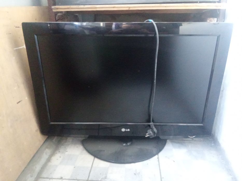 Сатылады Телевизр LG продам