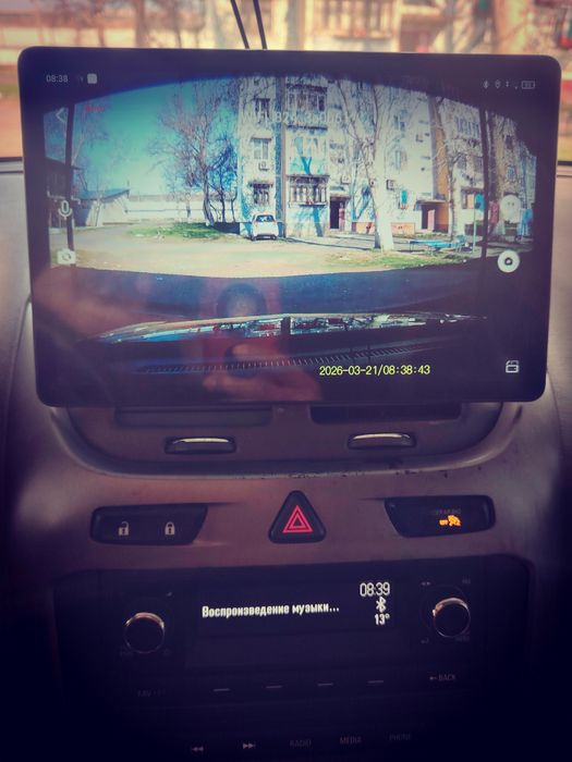 Планшет Сотилади