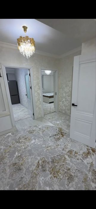 Ургенч ситида 3хонали 77квадратли уй сотилади 50.000$ келишилади