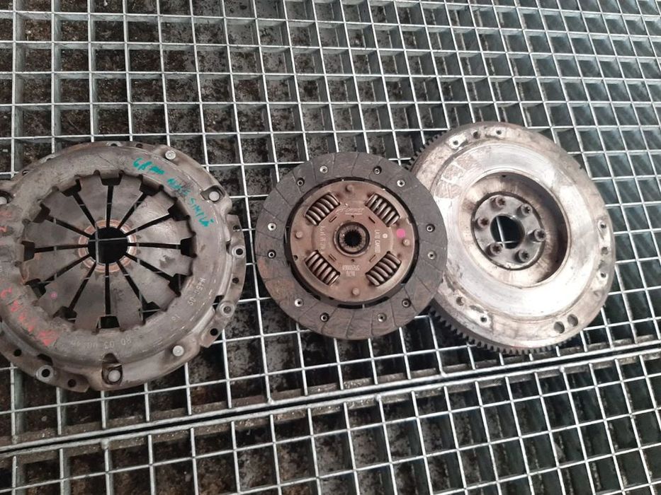kit ambreiaj volanta masa simpla 1.2 b  fiat panda 2  188a4000  disc 6,8mm 55200860