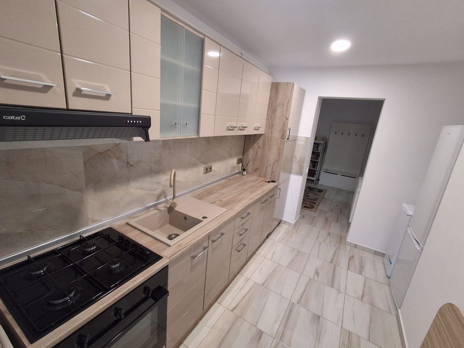 Apartament 2 camere de închiriat în zona V-uri