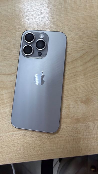 Iphone 15 pro 256gb