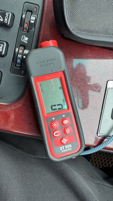 Толщиномер с чехлом