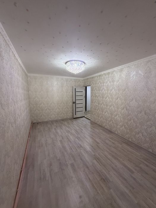 Продается 3 ком Чирчик Троицк
