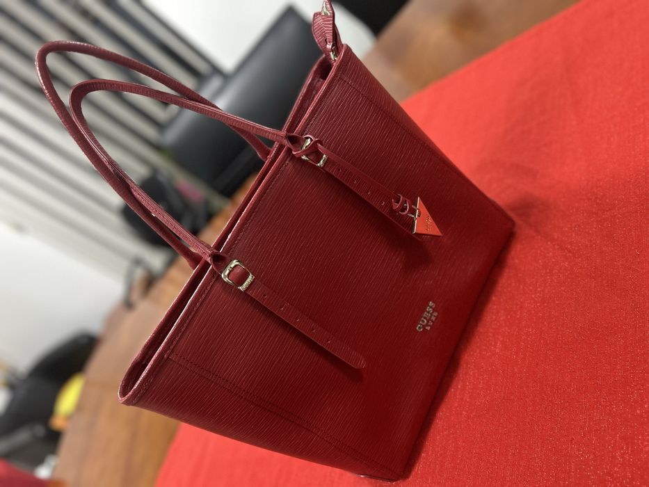 Guess geanta piele naturala