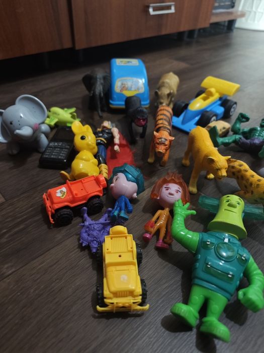 Детские игрушки.