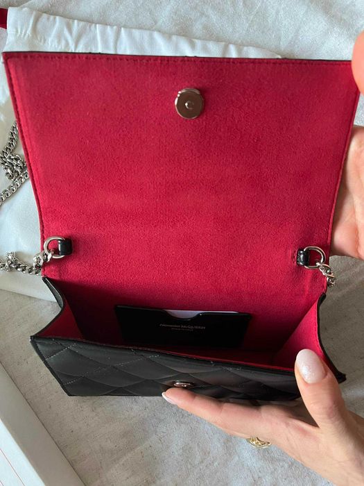 Оригинална чанта Alexander McQueen