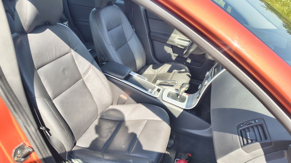 Volvo S40 Facelift  2.0 D3 150cp Automat ,2011