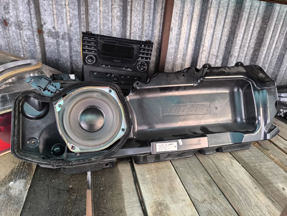 Bose преди тонколони от Audi A6 4F