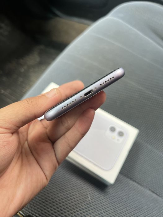 Продам iphone 11 128 gb