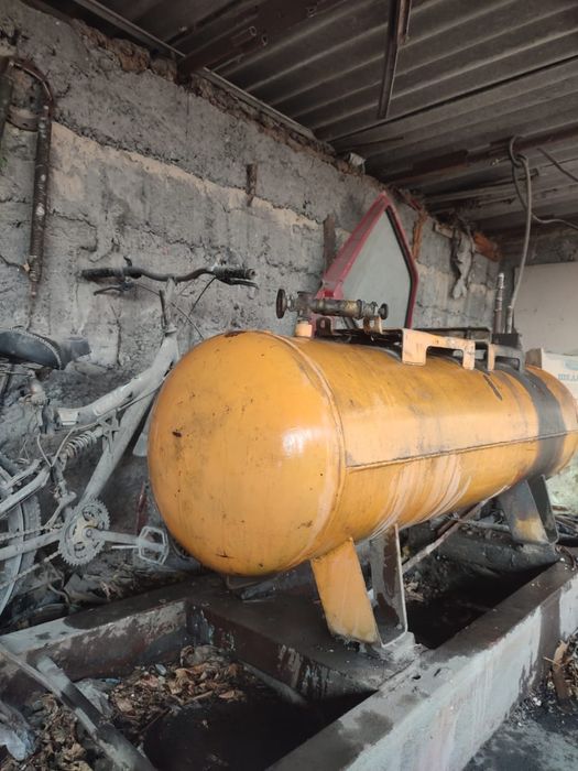 Ресивер от компрессора на 500л.