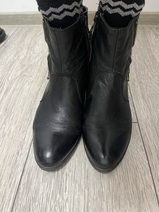 Ghete din piele foarte comode