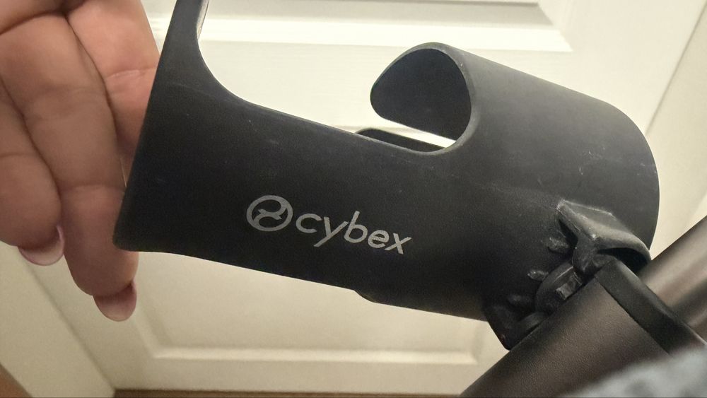 поставка за чаша Cybex