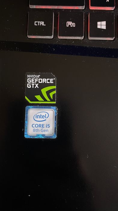 ноутбук игравой .