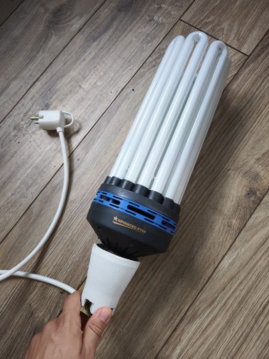 Lampa Advanced‑Star Pro Star CFL de 250 W