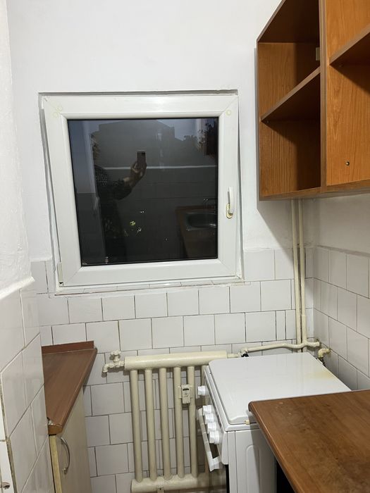 Garsoniera de inchiriat zona Uta
