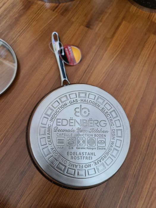 Продам набор кастрюль