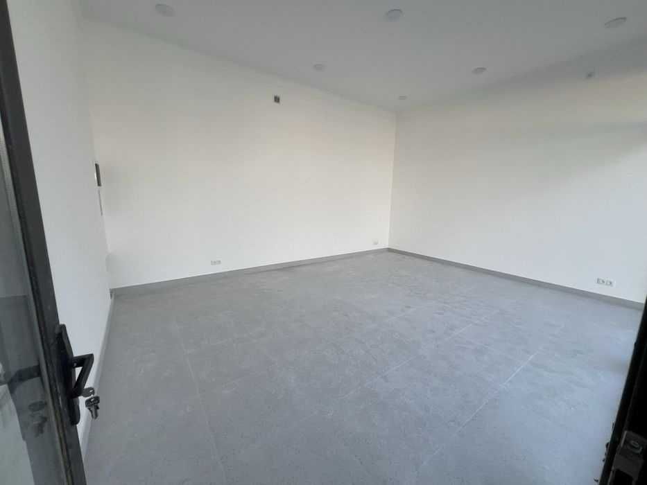 Срочно сдаётся коммерческое помещение