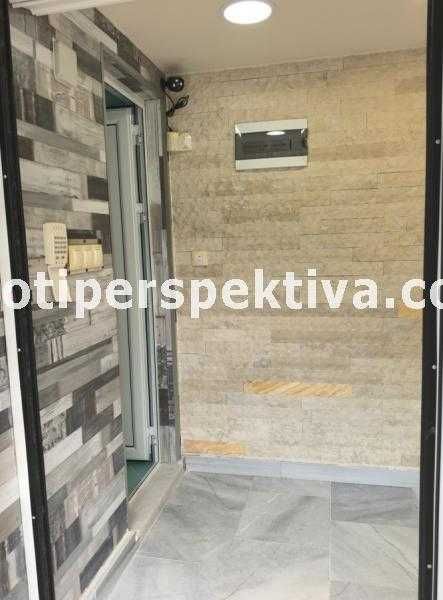 Продава се Офис в Пловдив, Център - 32 кв.м за 1957 €/кв.м - Снимка #8