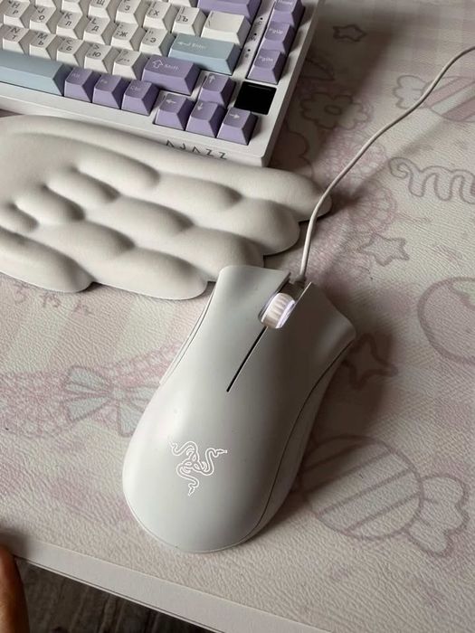 Мышь Razer DeathAdder Essentia