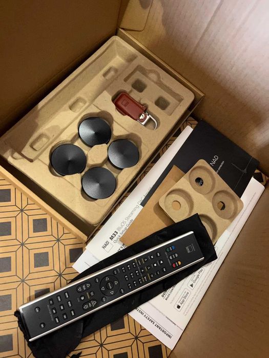 nad m33 усилвател плеар стриимър чисто нов с бг гаранция