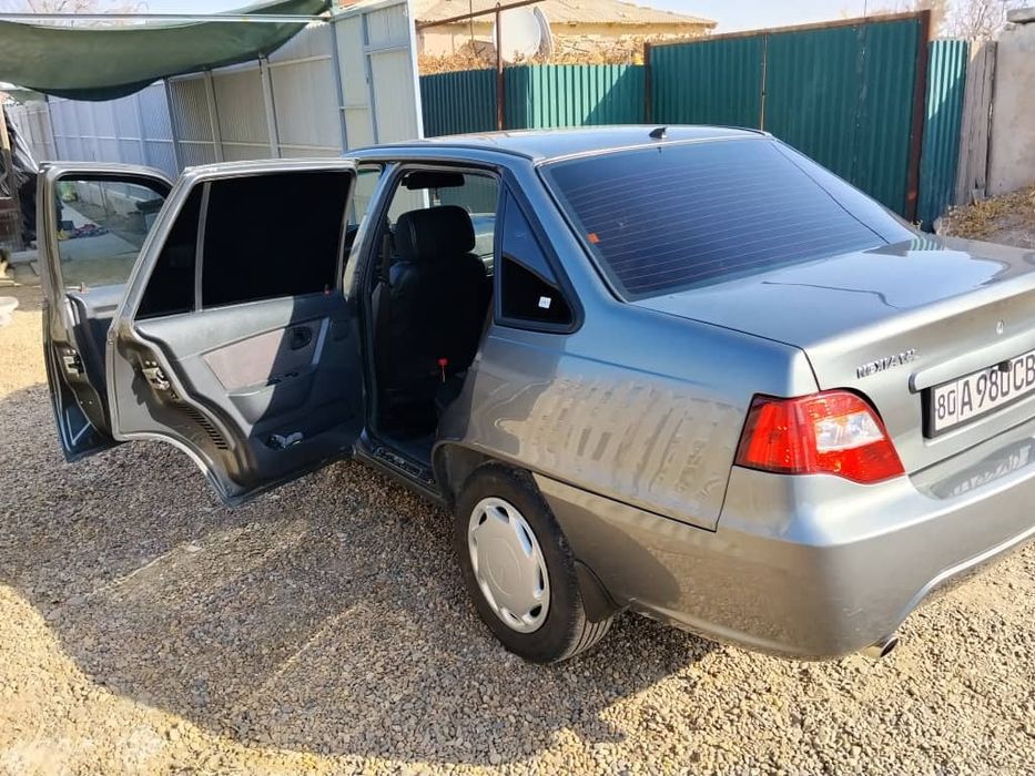 Продам свою нексию.