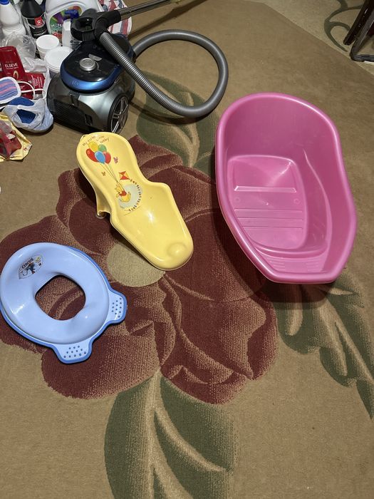 Продается детские вещи