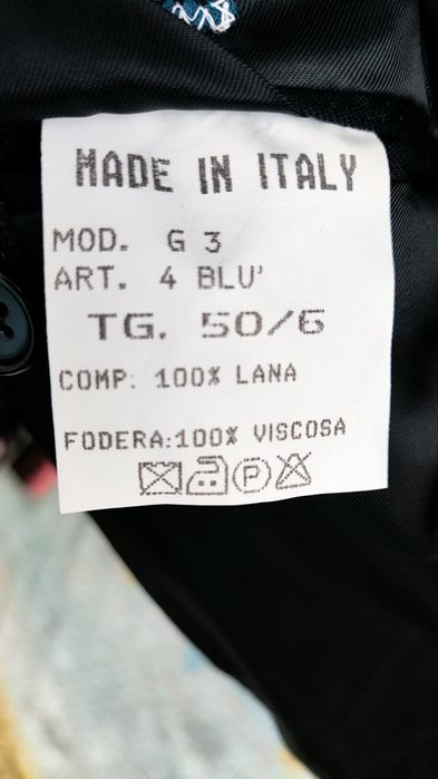 Две черни сака  рсзмер L италиански