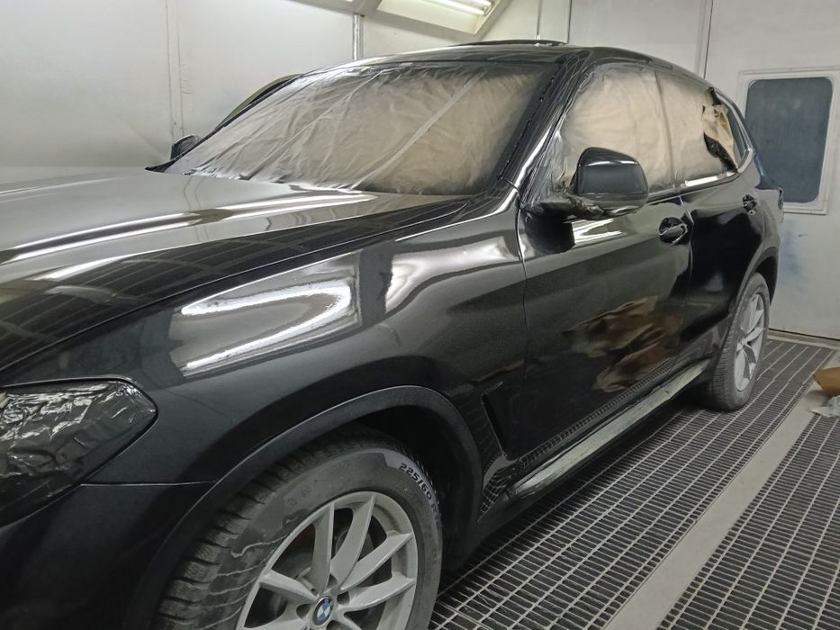 Vopsitor auto .tinichigerie ușoară