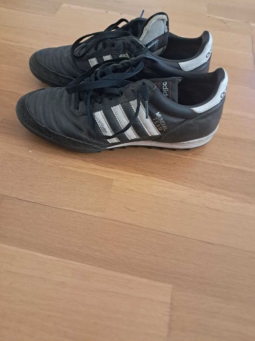 Adidas copa mundial стоножки