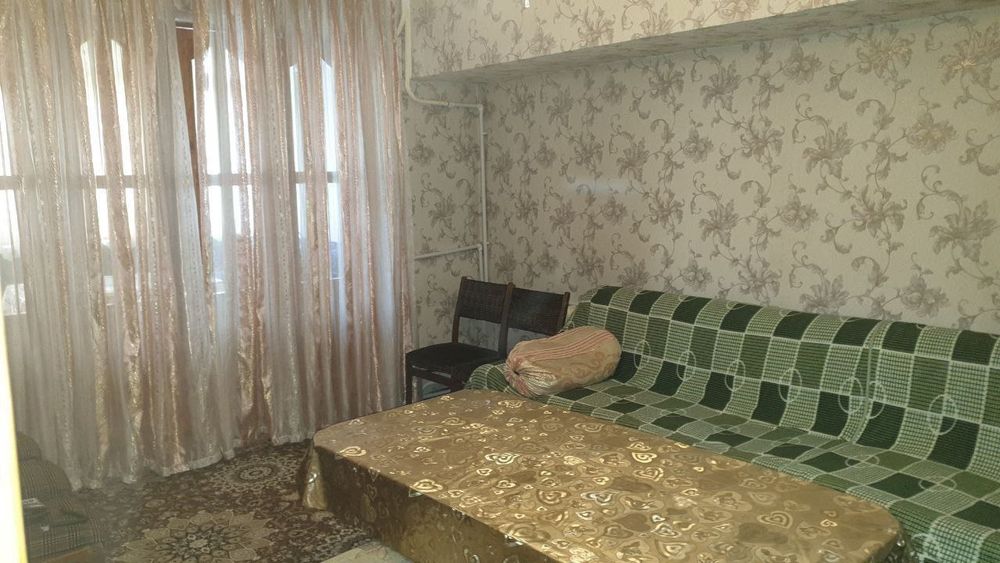 Продажа 2/3/4 на Юнусабад-4, кирпич балкон 2*6, комнаты раздельные