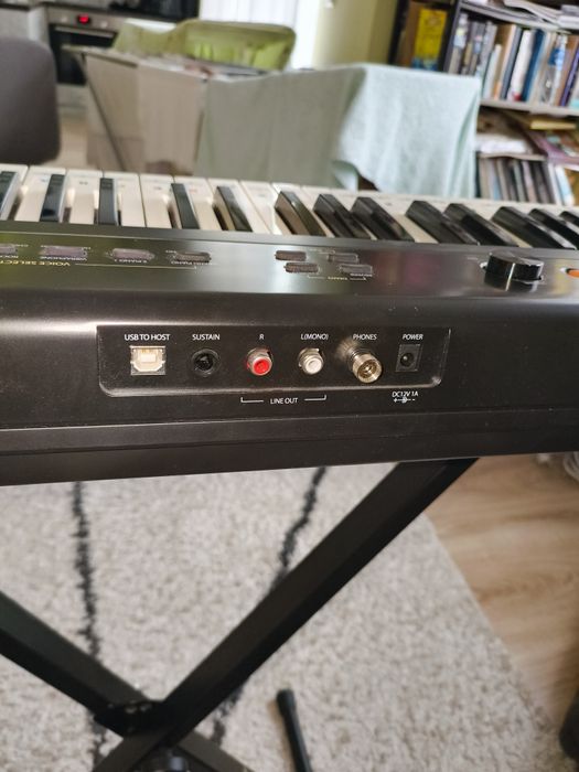 Artesia performer 88 keys Дигитално пиано и стойка