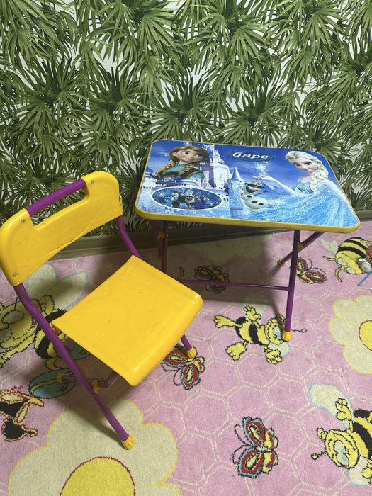 Bolalar uchun stol-stul