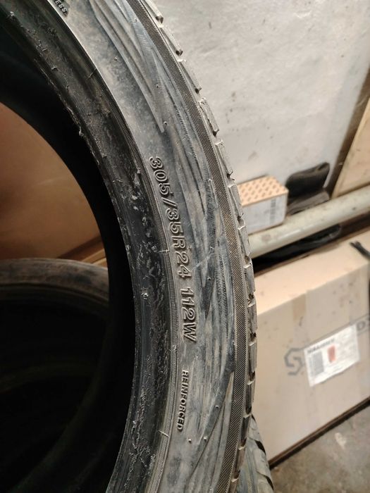 Летняя резина 305/35R24