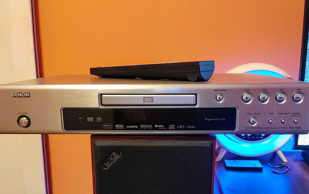Denon-1940. DVD audio SACD player