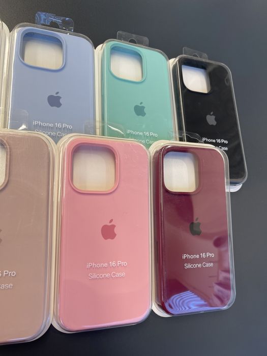 Силиконов кейс iPhone 16 16 Pro 16 Pro Max