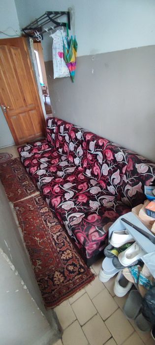 Раскладной диван и 2  кресла комплект