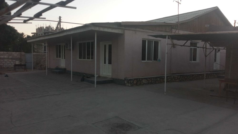 Kogon gorodda uchastka sotiladi