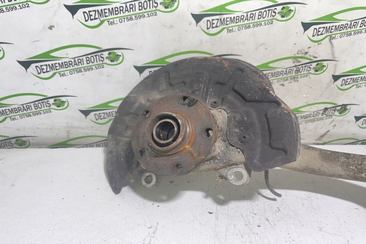 Fuzeta fata stanga Audi A4 B6