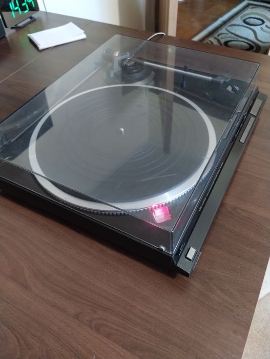 Vând Pick up Technics