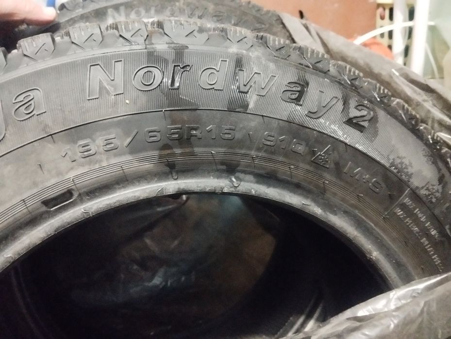 Продам шипы в хорошем состоянии