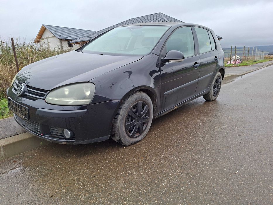 Volkswagen Golf 2005 diesel, 1.617 € — imagine 4