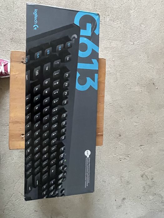 Logitech  G613 folosita nu mai mult de 3 ore