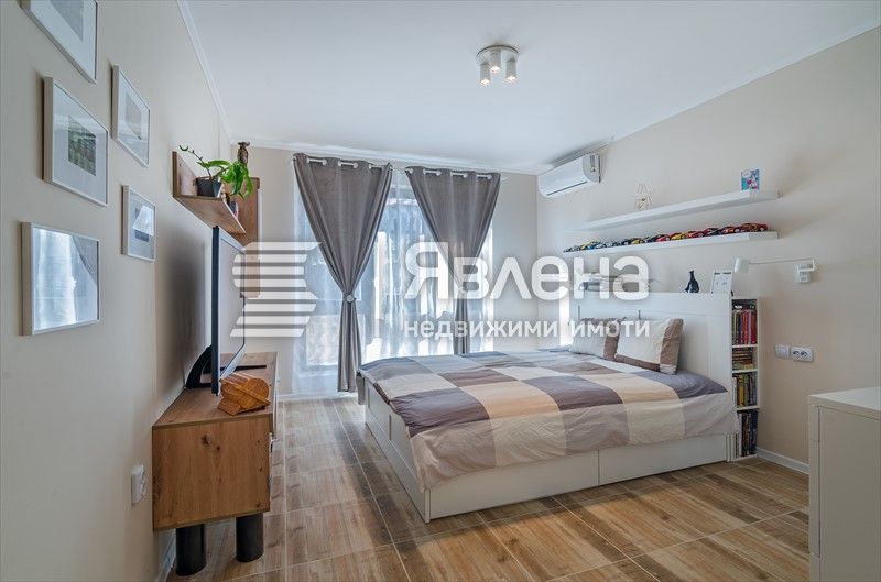 Продава се Къща в с. Генерал Кантарджиево, Област Варна - 633 кв.м за 443 €/кв.м - Снимка #7