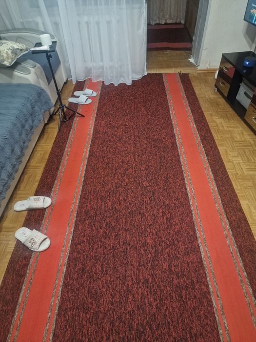 Продам ковёр дорожка 1,5х5м