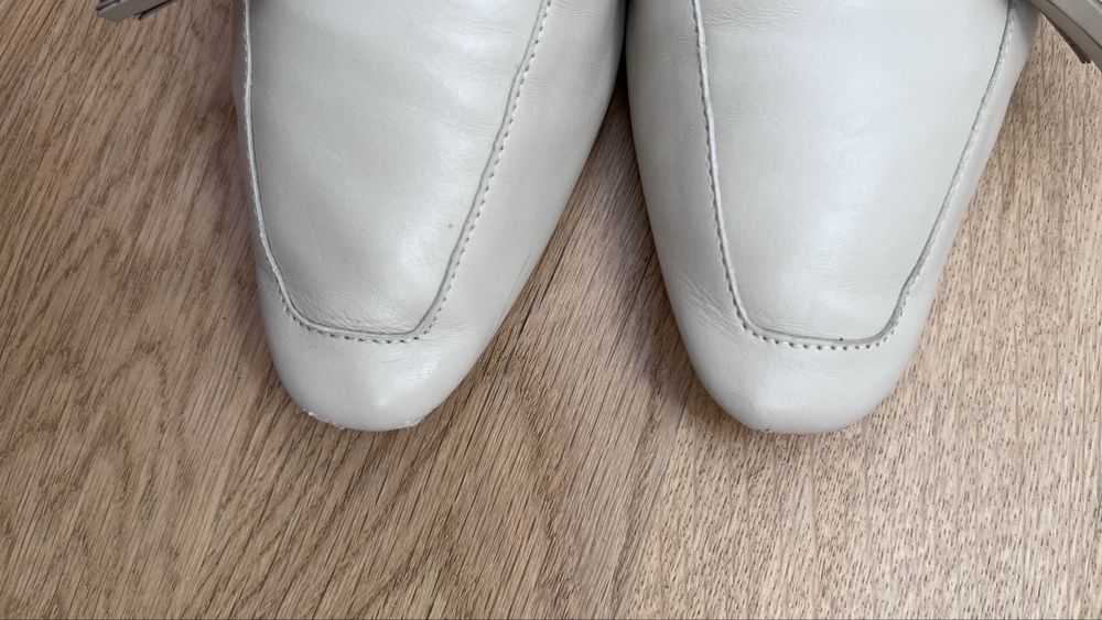 Mocasini damă Zara din piele naturală crem cu franjuri – mărimea 39