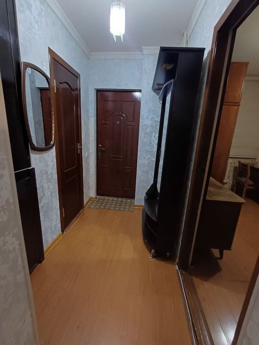 Продаётся 2 комнатная квартира на Бабура