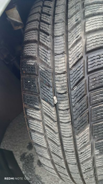 4 броя гуми КОНТИНЕНТАЛ с джантите карани не повече от 6/7пъти 350евро