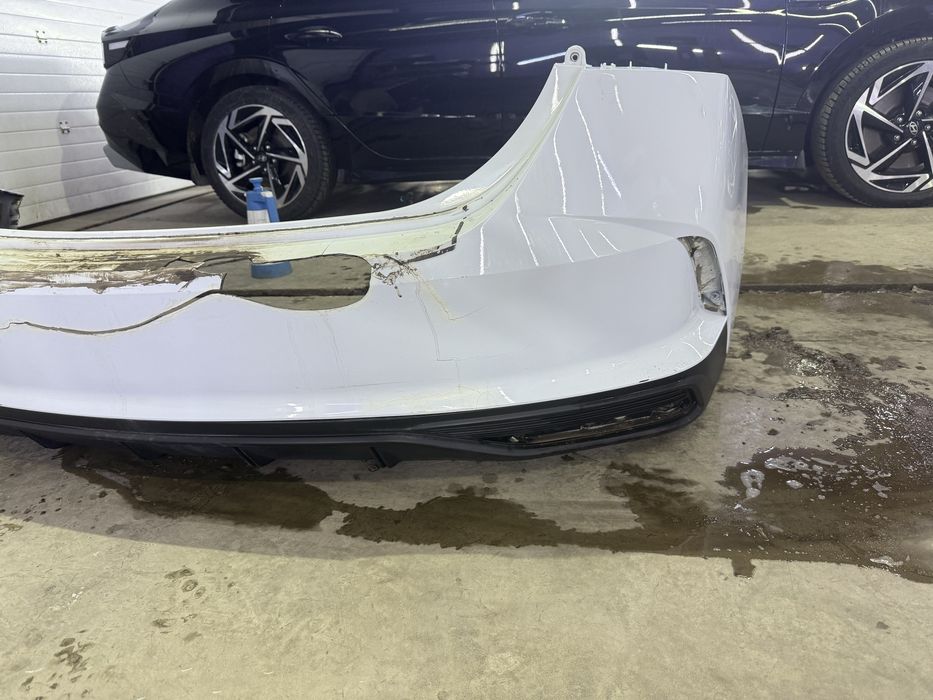 задний бампер акцент 21